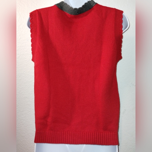 ROBERTA DI CAMERINO Sweater Vest Red Gray Flower Embroidery sz XS - Picture 3 of 16